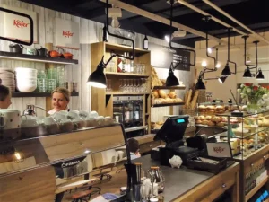 Feinkost Käfer, Munich